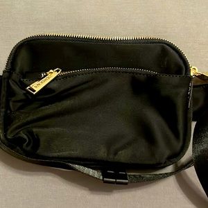 Fanny pack/small bag